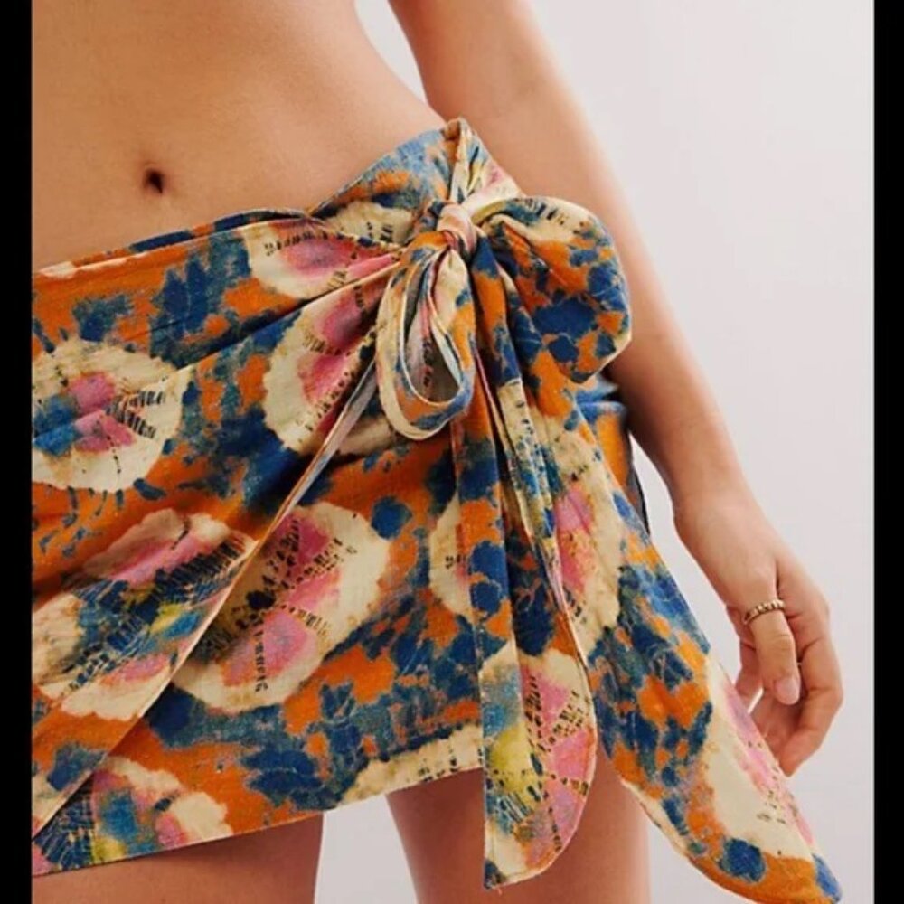 Free People Orange Tie-Waist Floral Wrap Mini Skirt - Picture 3 of 9